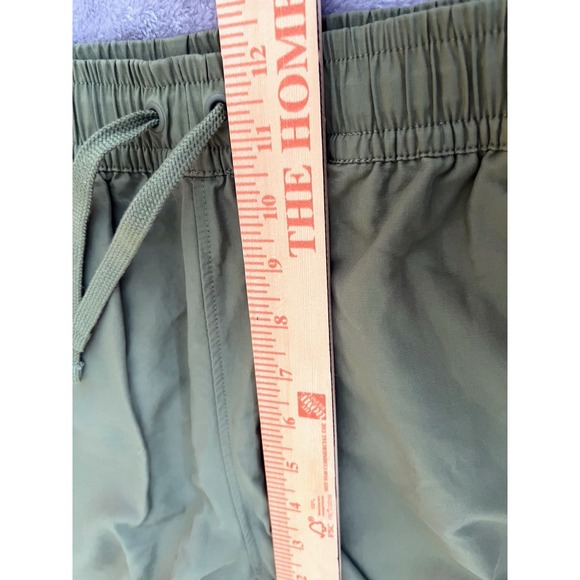 Nike Men's Woven Training Pants 934592-385 XL Cargo Khaki Olive Green LW Joggers - Picture 10 of 12